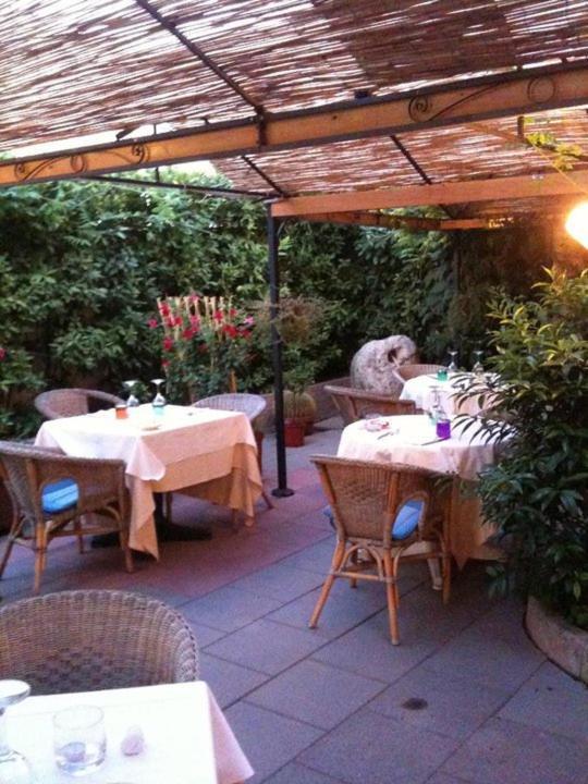 Tavernola - Locanda Di Campagna Battipaglia Exterior photo